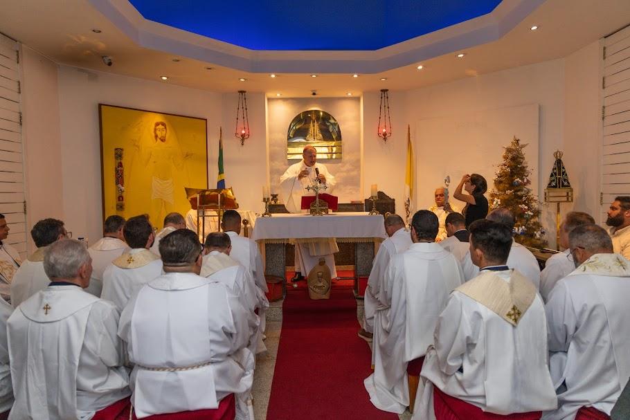 Comissão Nacional de Presbíteros celebra missa no Santuário Cristo Redentor durante Assembleia no Rio