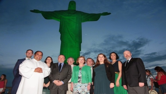 Cristo Redentor acolhe a Irlanda e festeja seus 40 anos de relações bilaterais com o Brasil