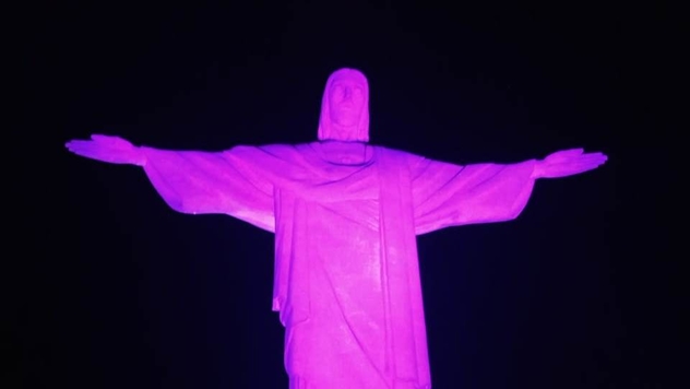 Cristo Redentor adere ao Purple Day