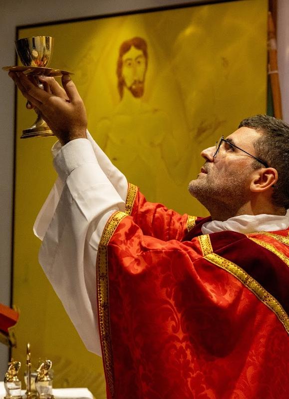 HFSE comemora aniversário e o Dia do Servidor Público com Missa e iluminação do Cristo Redentor