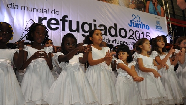 Rio celebra Dia Mundial do Refugiado com ato pela paz aos pés do Cristo Redentor