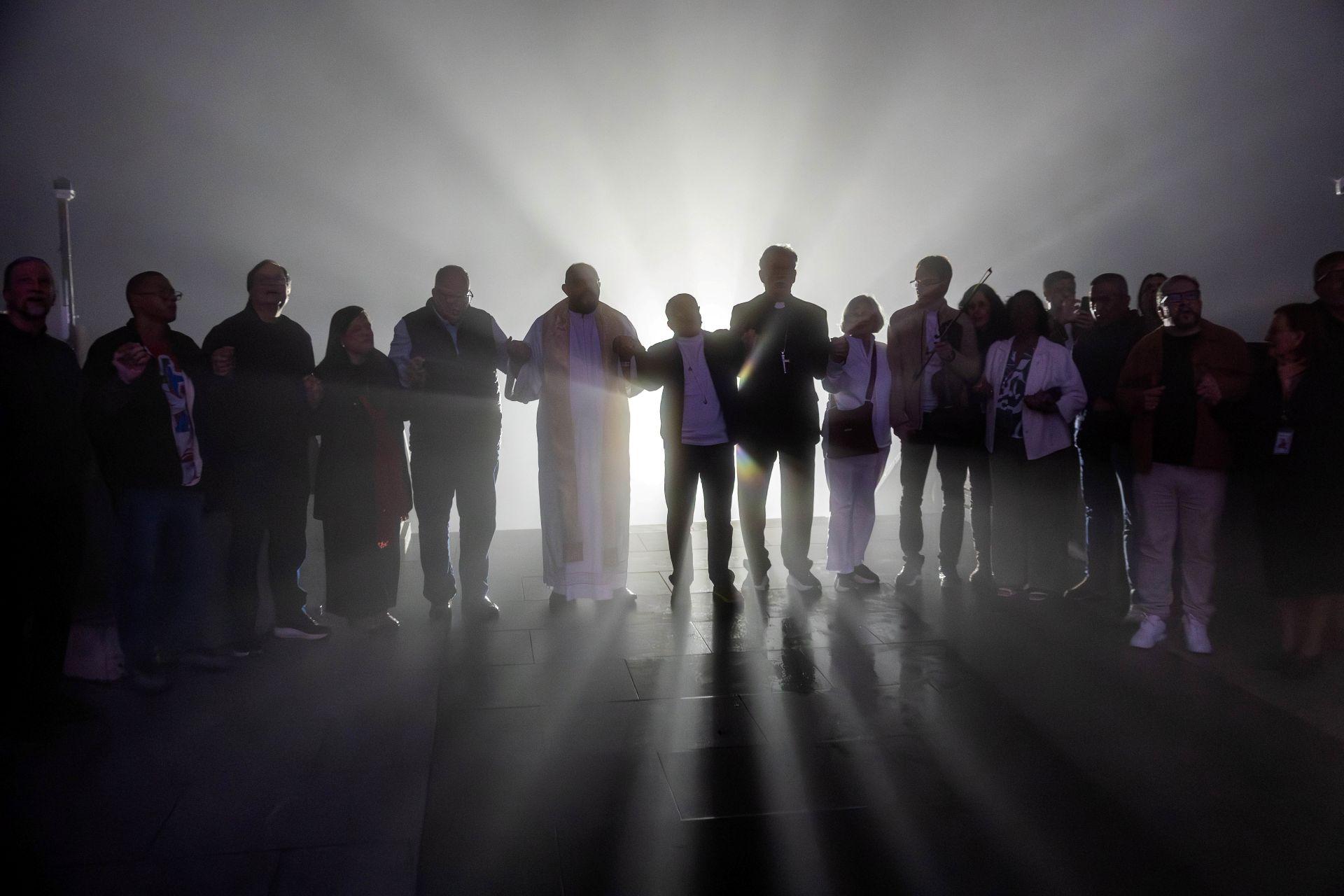 Santuário Cristo Redentor recebe abertura da 7ª Conferência Internacional de Louvor e Adoração Somos Um